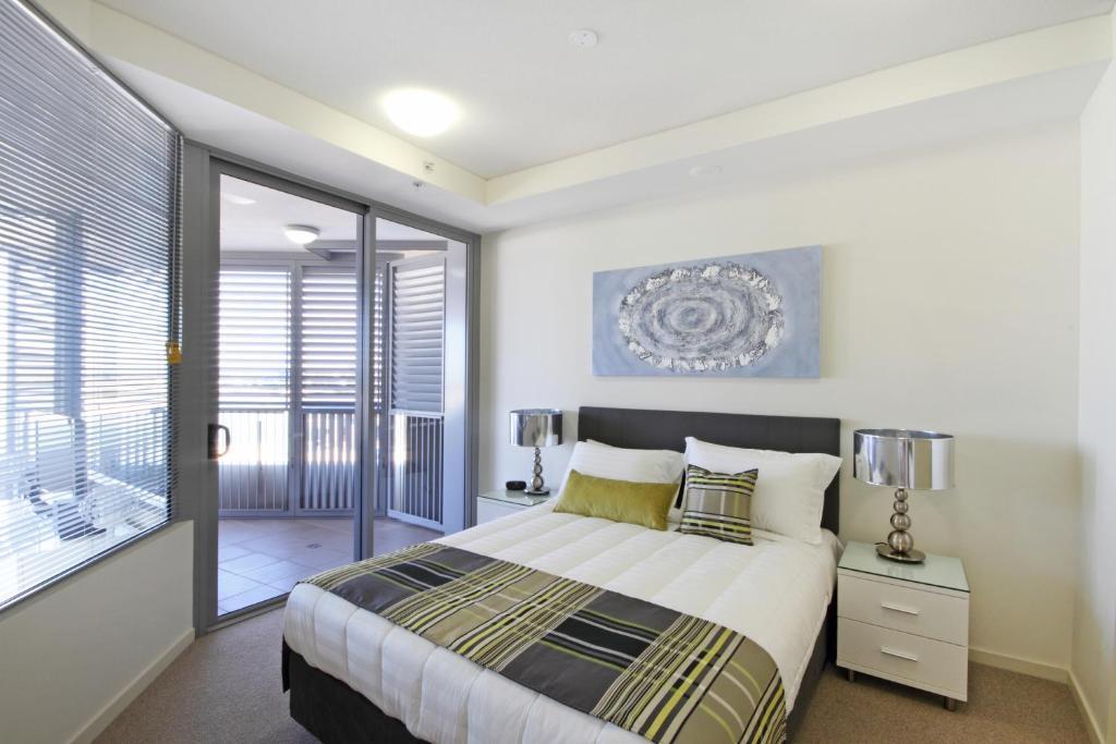 Monaco Caloundra Aparthotel Phòng bức ảnh